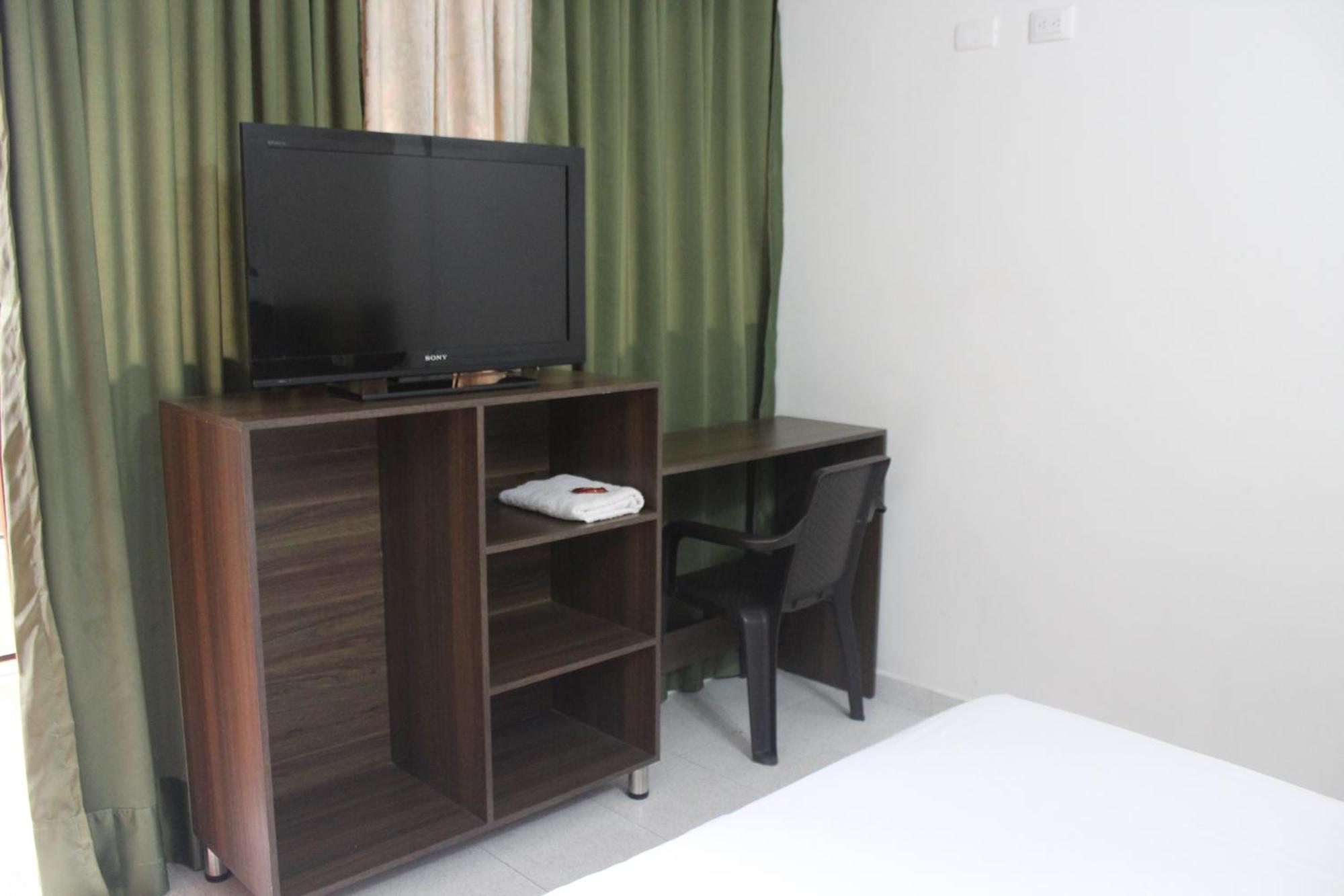 Hotel Elimar จีราร์ดอท ภายนอก รูปภาพ