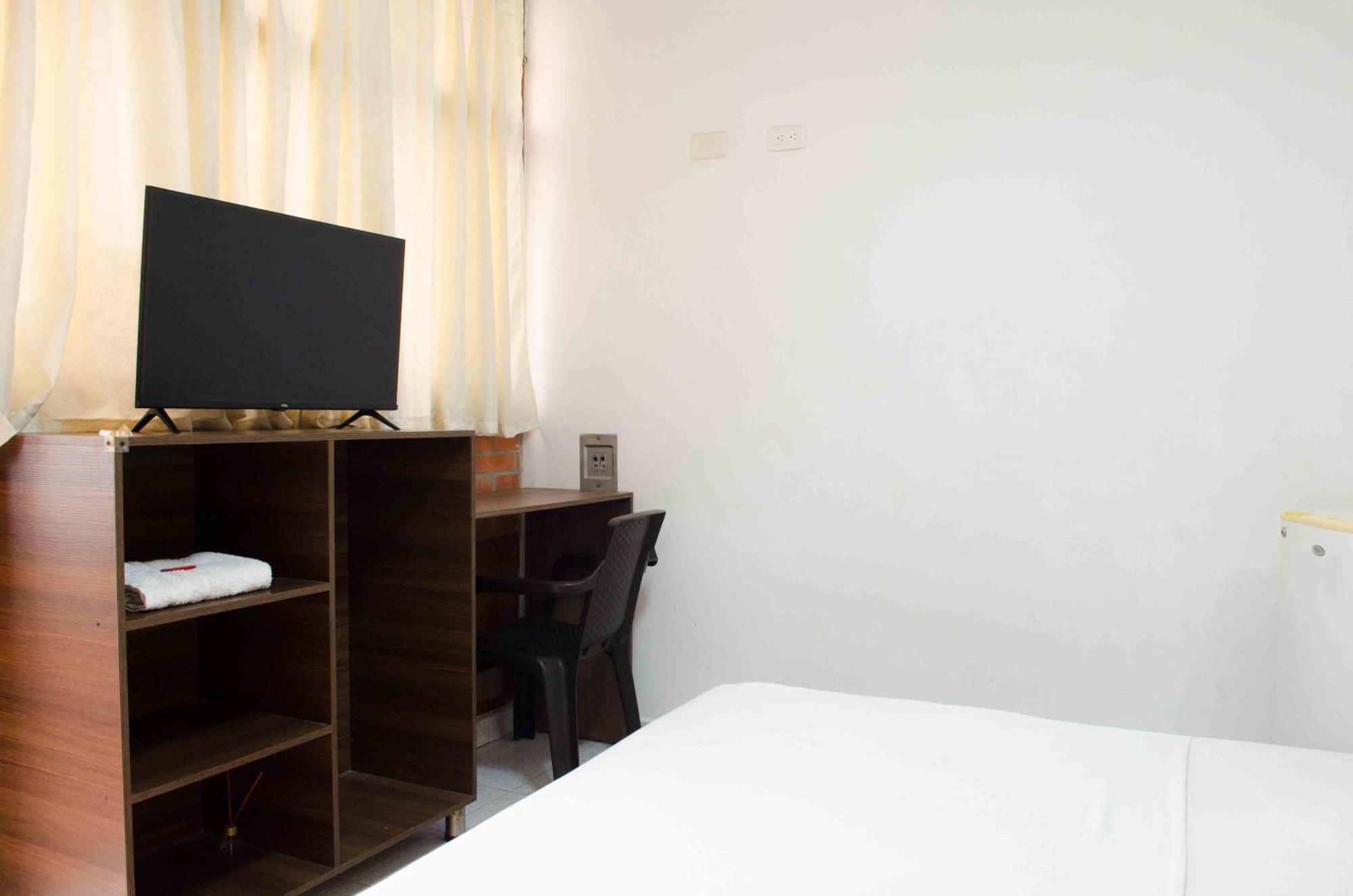Hotel Elimar จีราร์ดอท ภายนอก รูปภาพ
